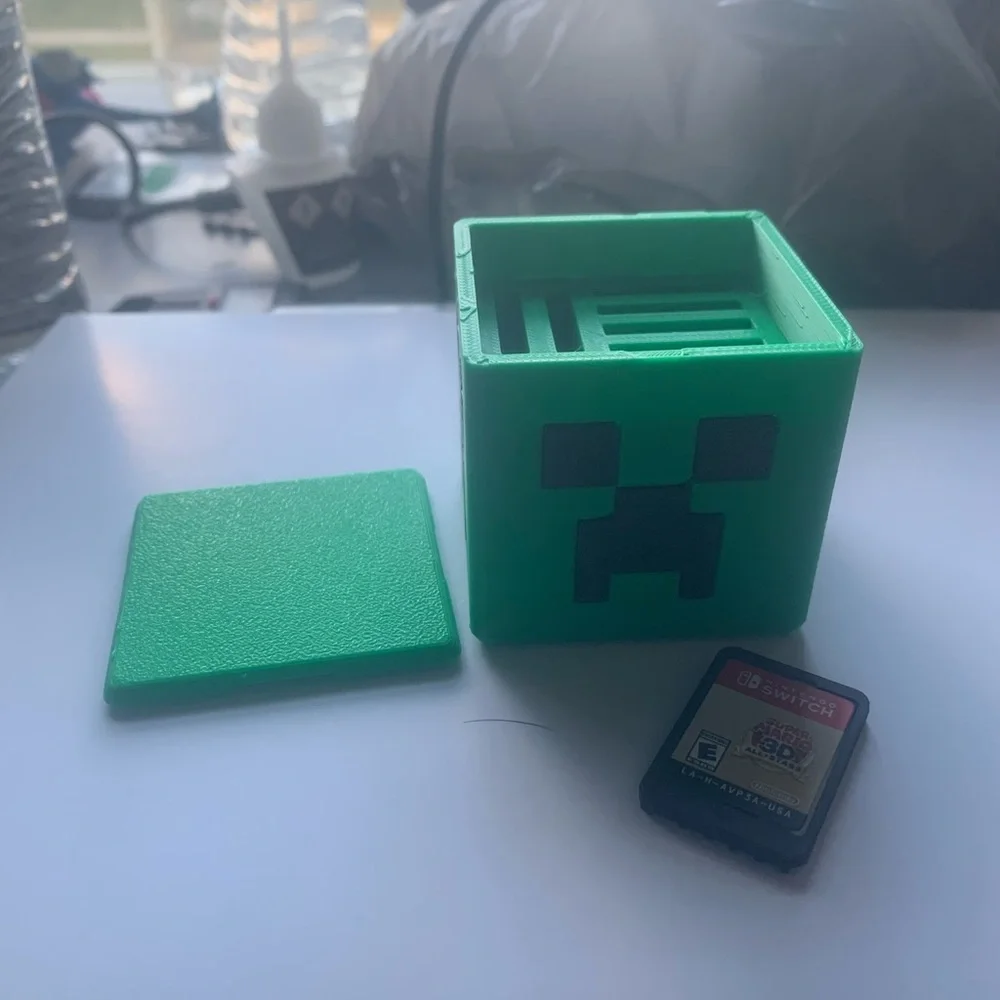 MineCraft Green Creeper Switch Game Holder Case Storage